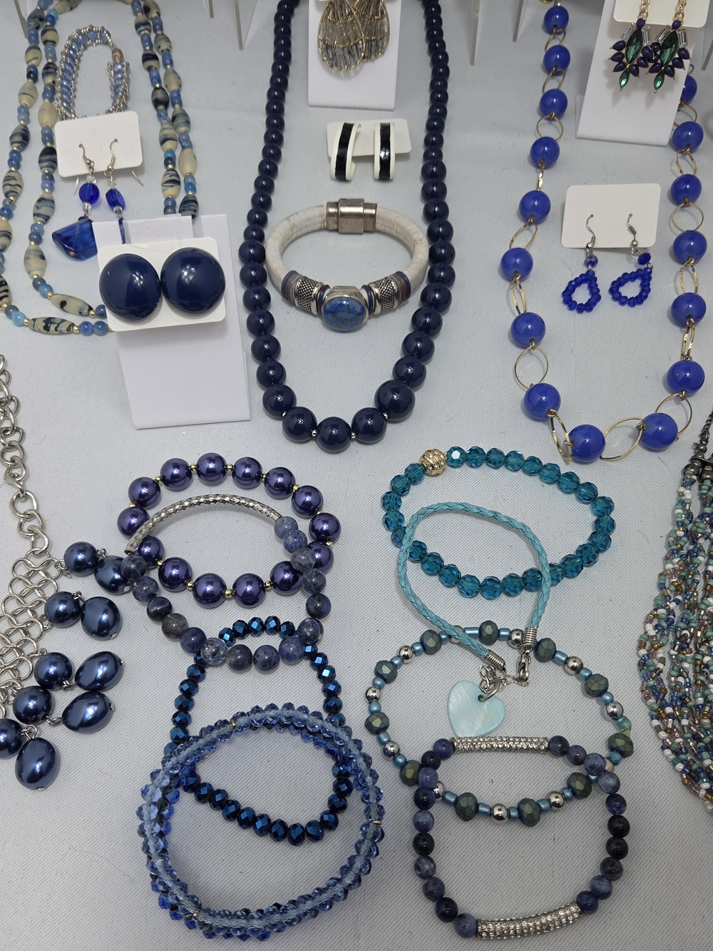 HUGE 30+ Costume Jewelry Lot LOFT Blue Nautical Navy Coastal Necklaces Earrings - Picture 4 of 12
